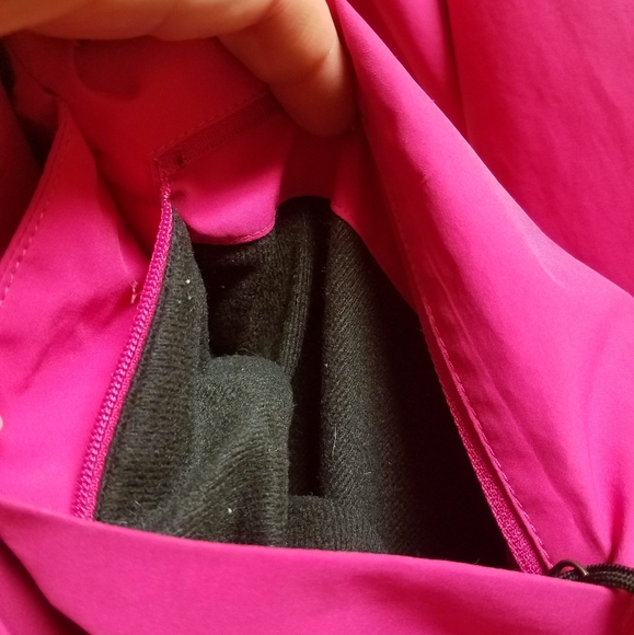 EUC/LN TNF Hyvent Raspberry Pink Snow rain jacket - Picture 9 of 16